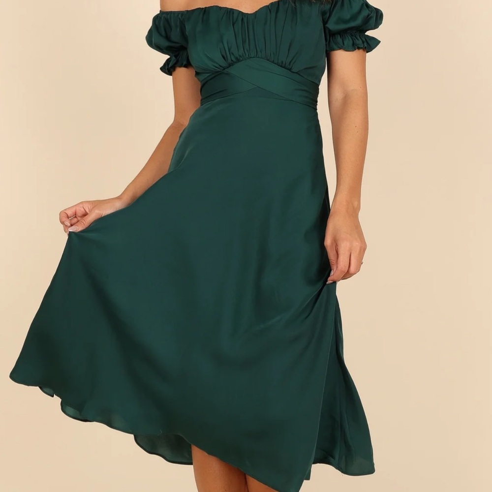 Petal & Pup Dark Green Off-Shoulder Midi Dress